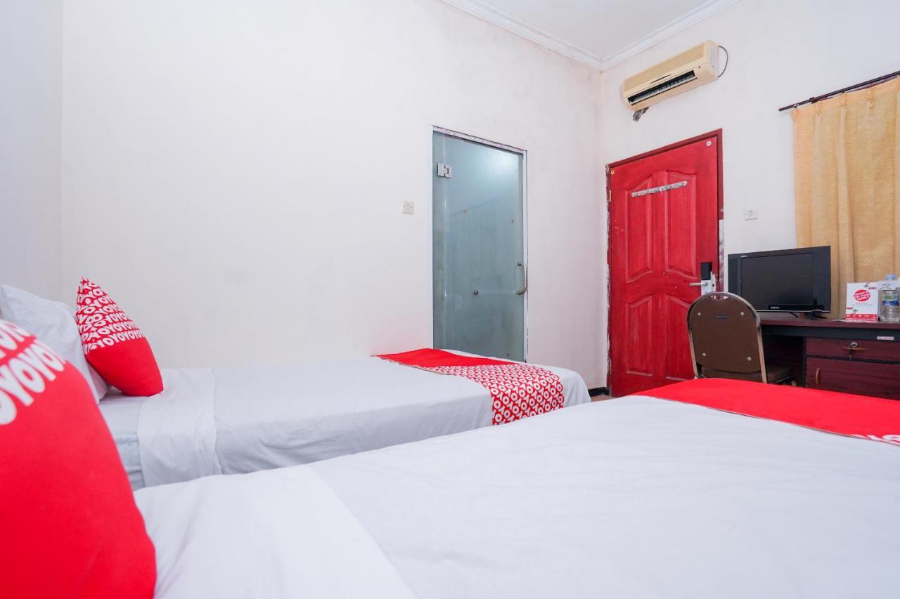 Hotel Collection O 1112 Comfitel Siwalankerto Aa4 Surabaya Esterno foto